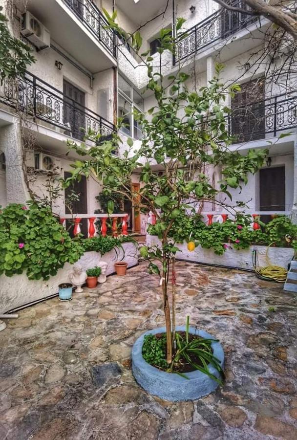 Odysseas Hotel Samos Eksteriør bilde