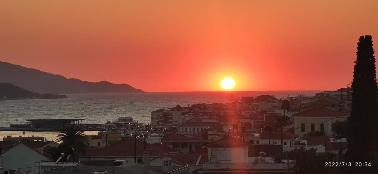 Odysseas Hotel Samos Eksteriør bilde